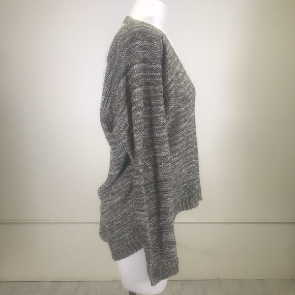 SUSINA Deep V-Neck Strap Back Sweater - Picture 3 of 8